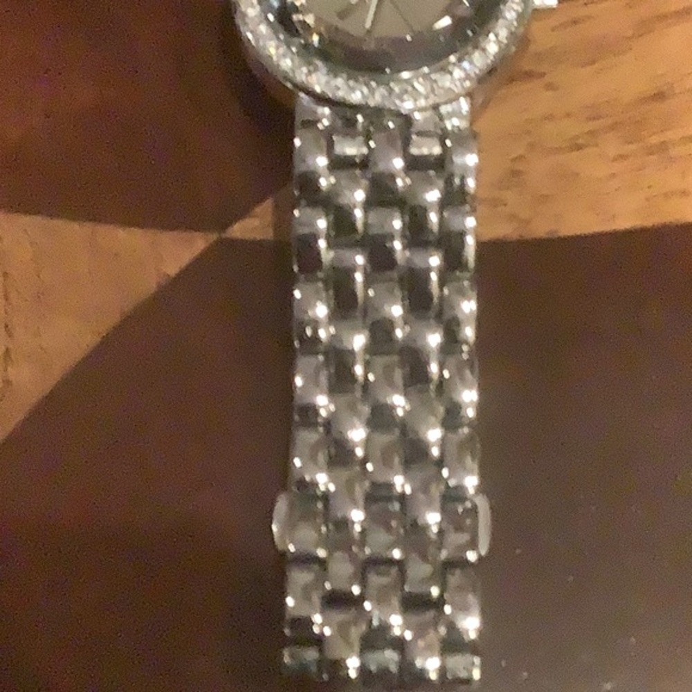 Kenneth Cole Watch - Picture 5 of 12
